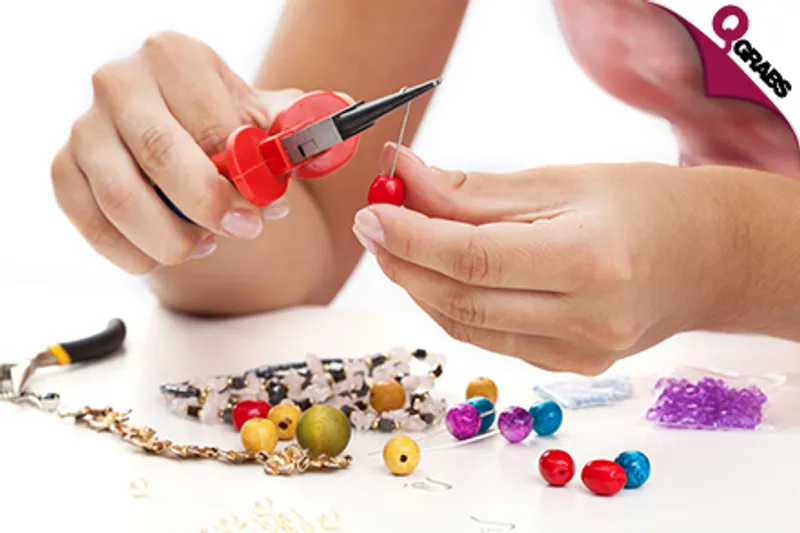 For QR99 Design and Create Your Own Accessories with an Online Jewelry Making Course - Perfect for Holiday Gifts! (QR1815 Value)